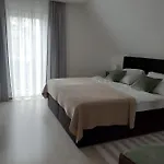 Kunst Und 아파트