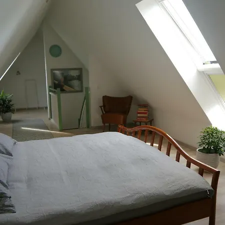 Apartament Kunst Und *